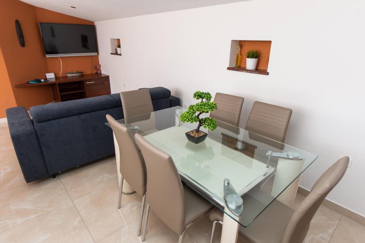 רוגוזניצה Apartments Villa Monique מראה חיצוני תמונה