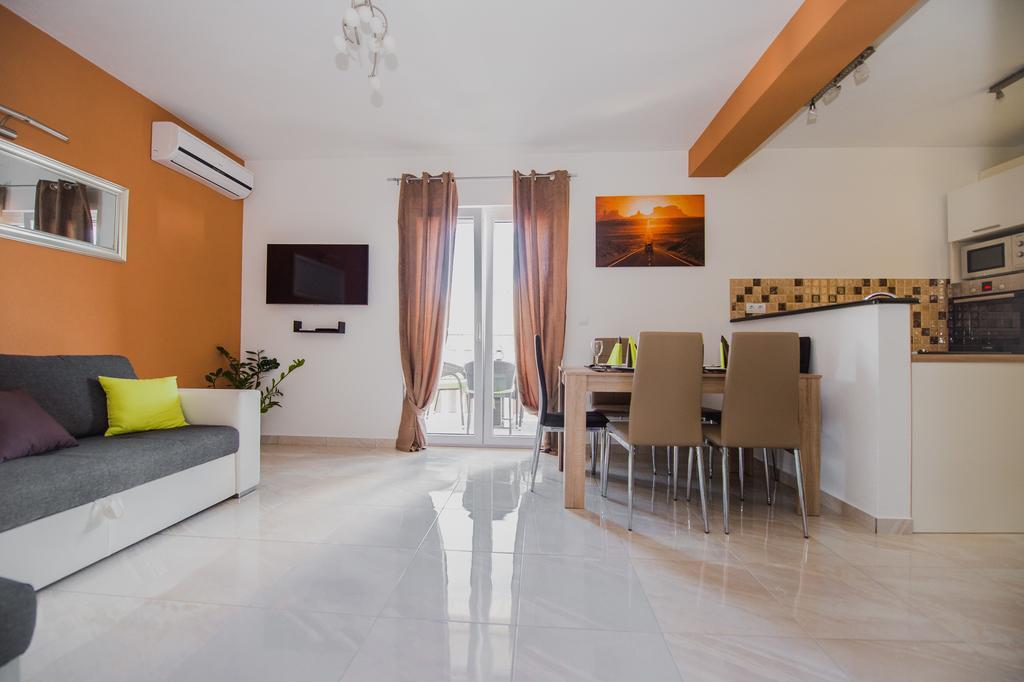 רוגוזניצה Apartments Villa Monique חדר תמונה
