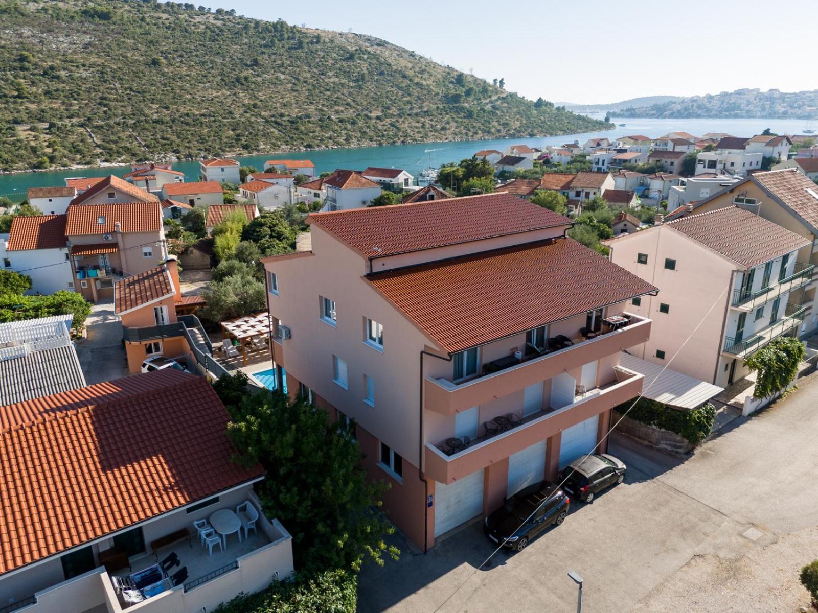 רוגוזניצה Apartments Villa Monique מראה חיצוני תמונה