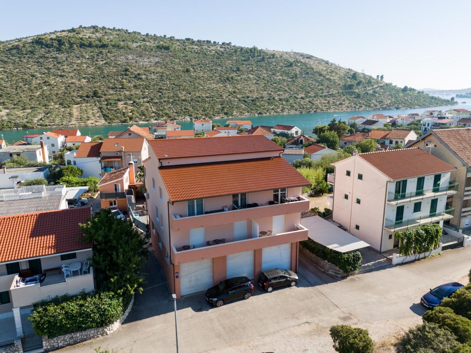 רוגוזניצה Apartments Villa Monique מראה חיצוני תמונה